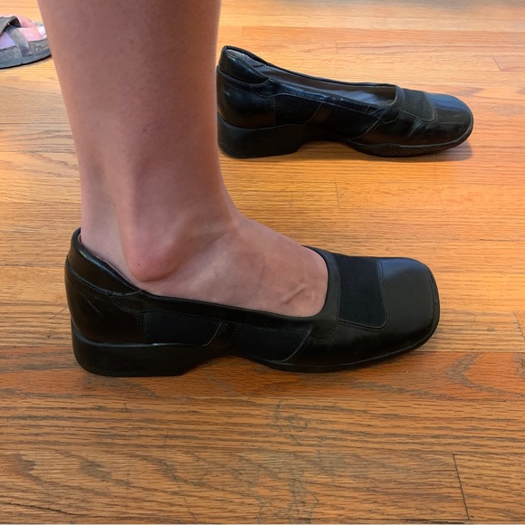 Kenneth Cole reaction size 7.5 leather dress shoe - Picture 3 of 9